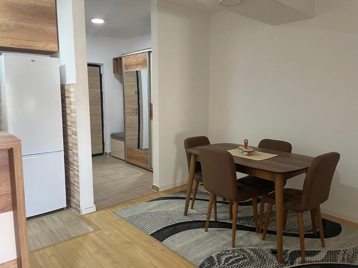 Maya Apartment Skopje Eksteriør billede